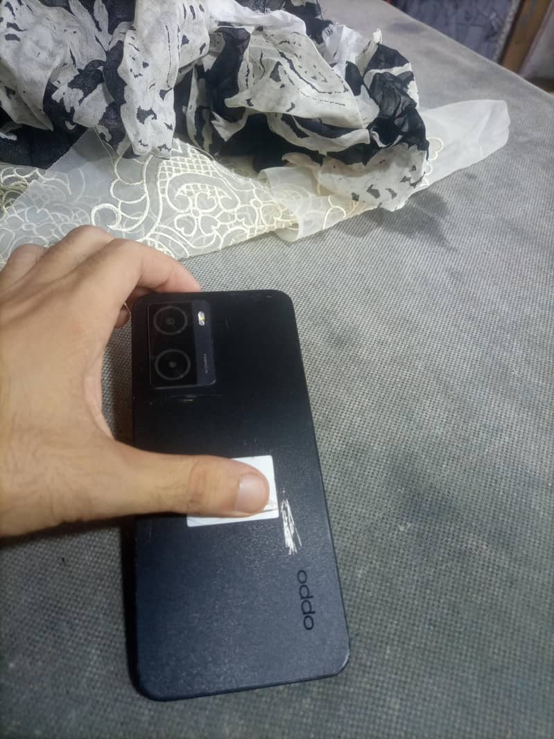 OPPO A57 5