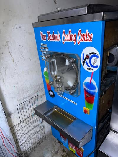 Ice Cream Machine + Slush Machine + Counter For Sale