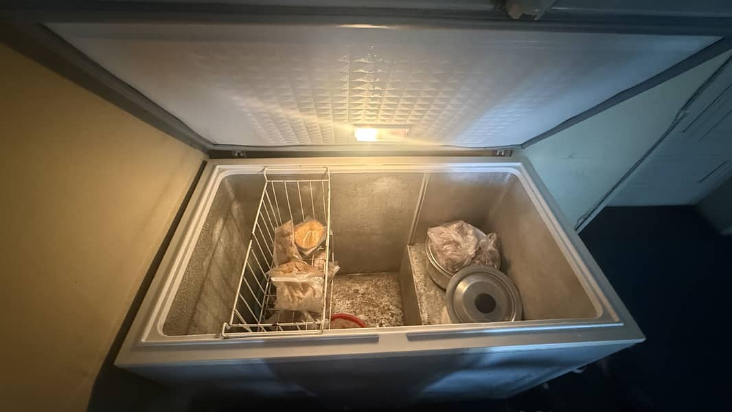 Dawlance freezer 1