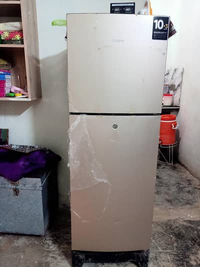 Haier brand model number HRF 276 full lush condition all okay