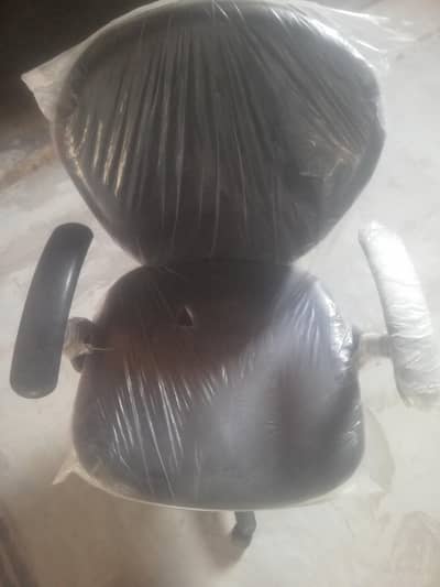 Black revolving Office chair