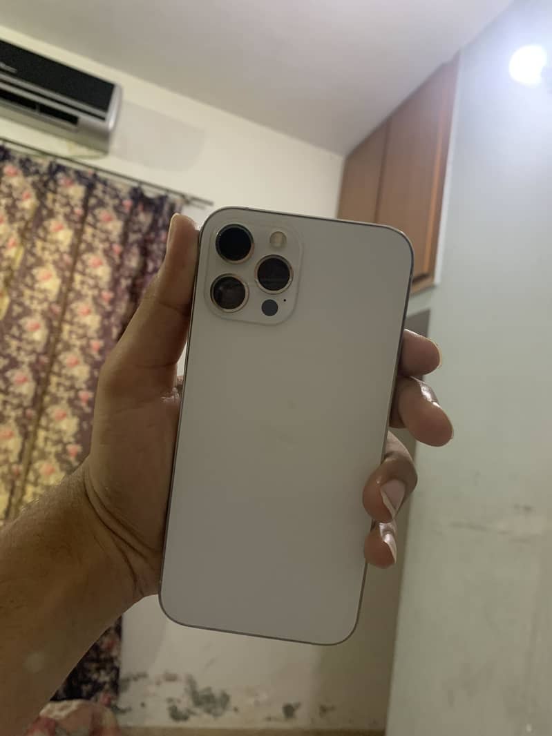 Apple iPhone 12 Pro Max 0