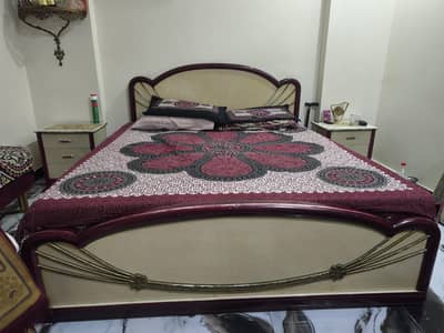 Bed with side table