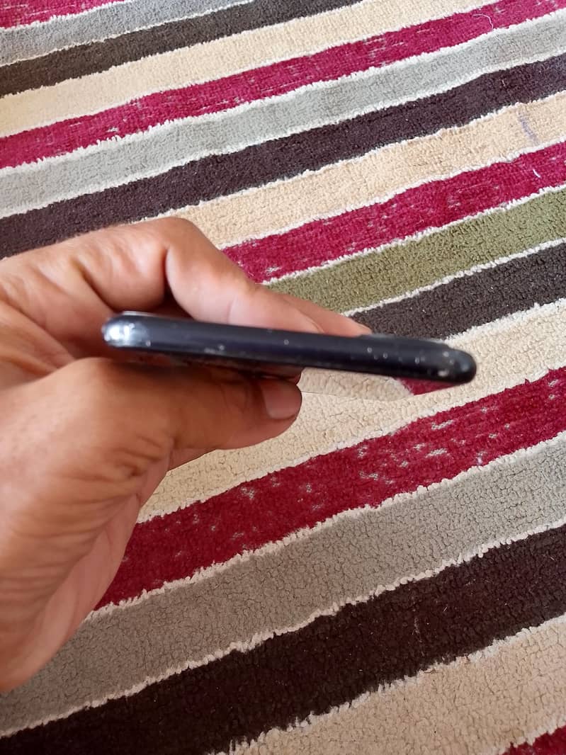 Apple iPhone 7 Plus 2