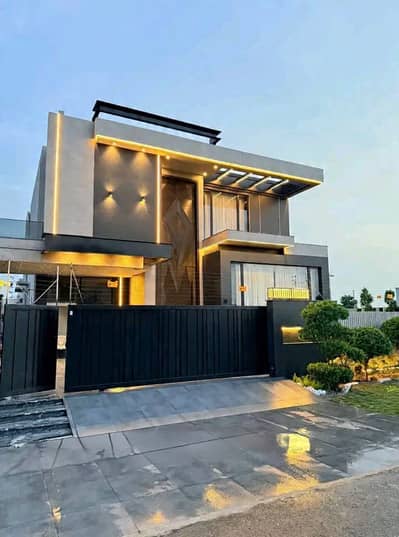 1 Kanal Brand New Luxury Furnished House for Rent in a Prime Location of Bahria Town, Lahore.