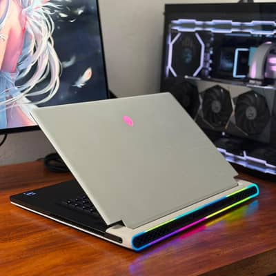 Alienware M17 R2 RTX 3080ti 16gb i9 12900HK DDR5 Ram 64 GB 4tb
