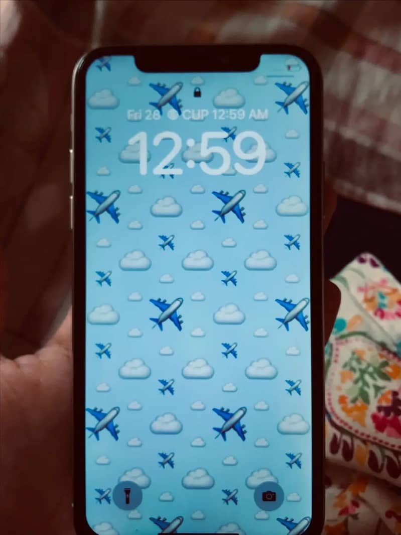 Apple iPhone X 5