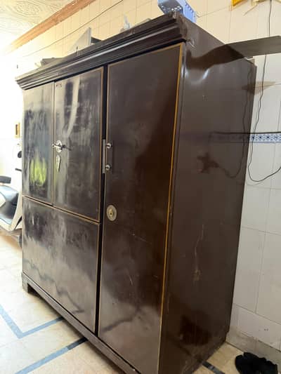 Peta- Cupboard - Wardrobe