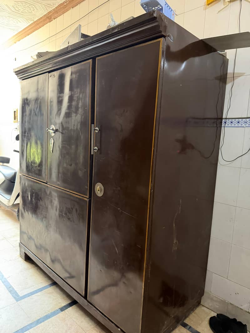 Peta- Cupboard - Wardrobe 0