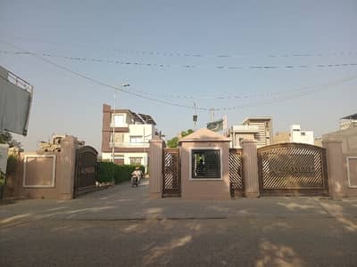 Spacious House Is Available For sale In Ideal Location Of Al-Jadeed Residency