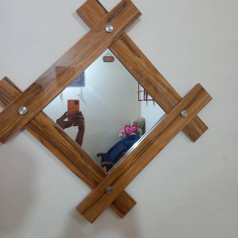 fancy mirror 1