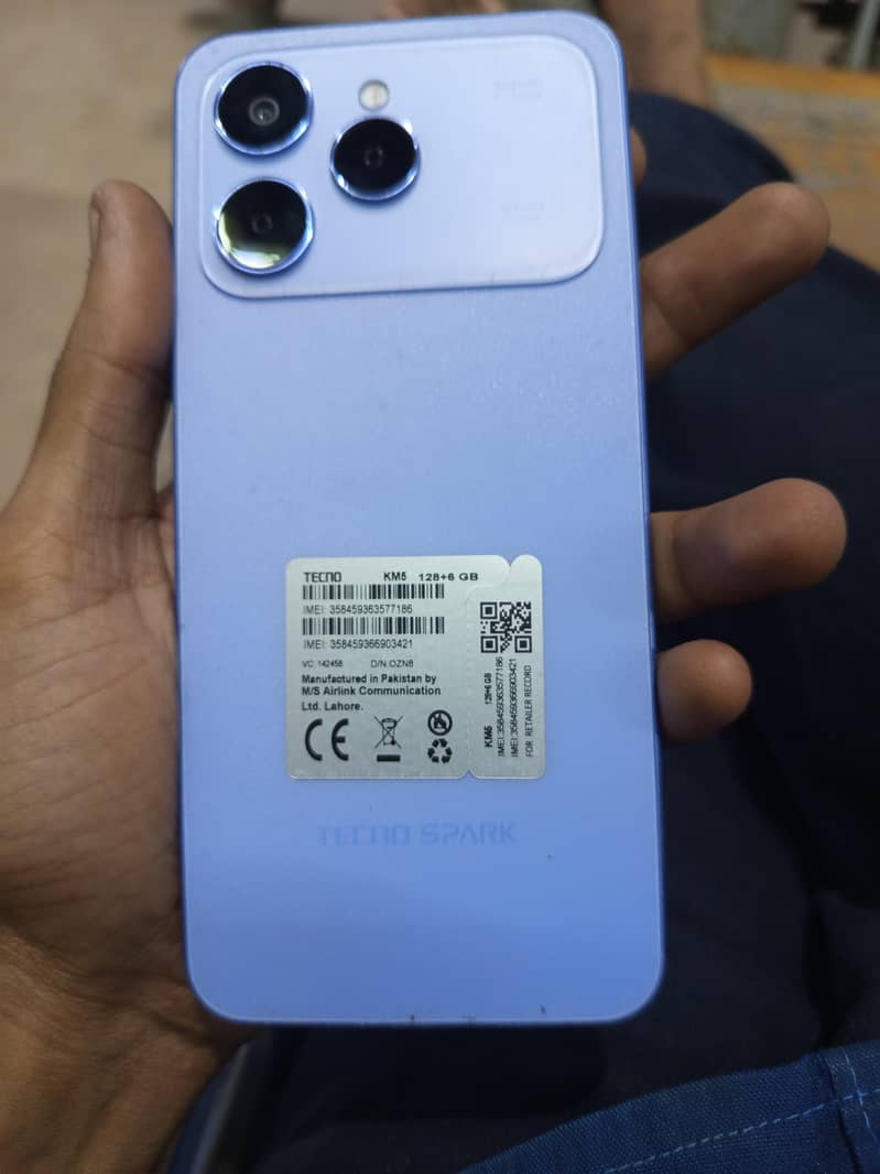 tecno 40 0