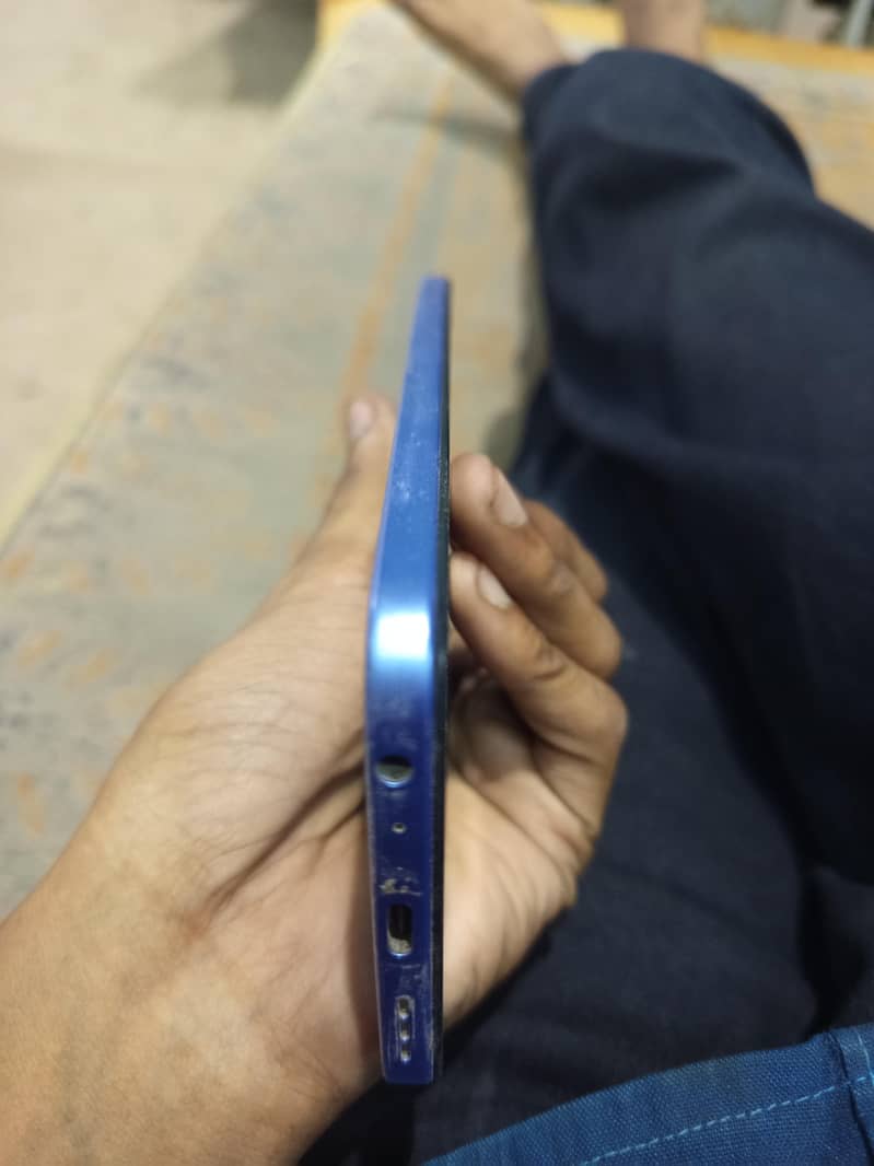 tecno 40 3