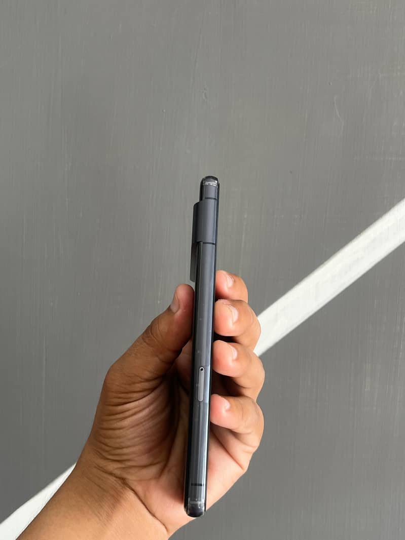 Google Pixel 7 5