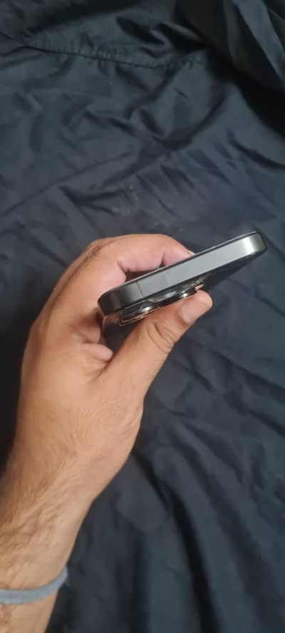 iPhone 15 Pro 128GB Factory Unlocked | Water Pack | 87% BH