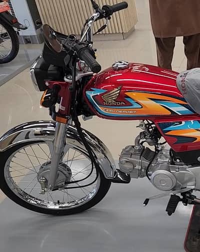 Honda cd70  model 2027 mobile number 27 03217985447