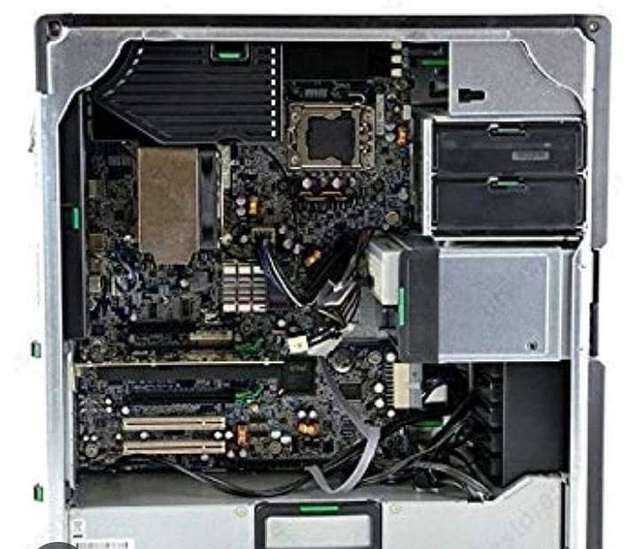 HP WORKSTATION PC 2
