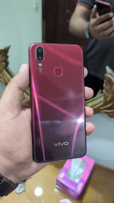 vivo 1906