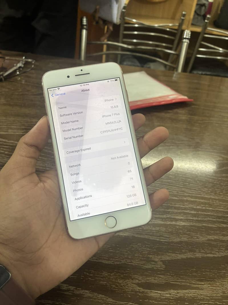 Apple iPhone 7 Plus 4