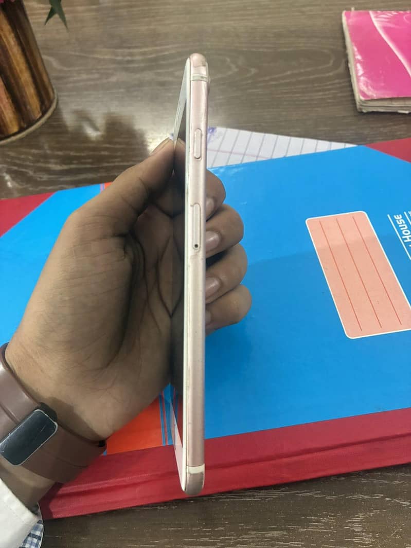 Apple iPhone 7 Plus 7