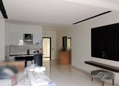 Prime Location Flat In Gulberg For rent