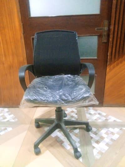 office work chair 10 by 10 condition