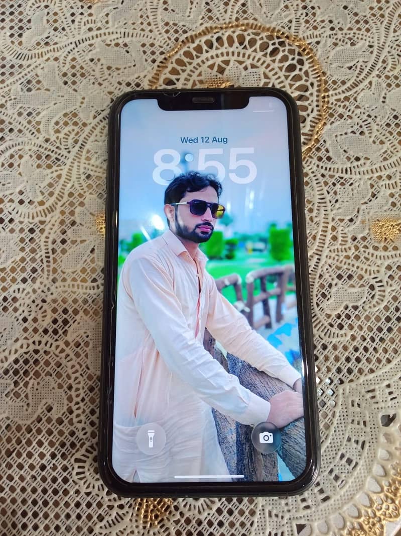 Apple iPhone 11 1