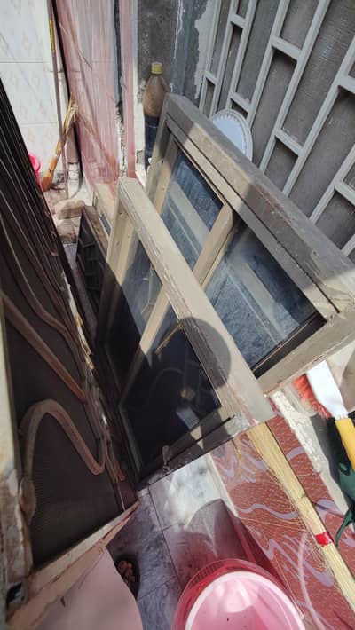 windows (khirkian)