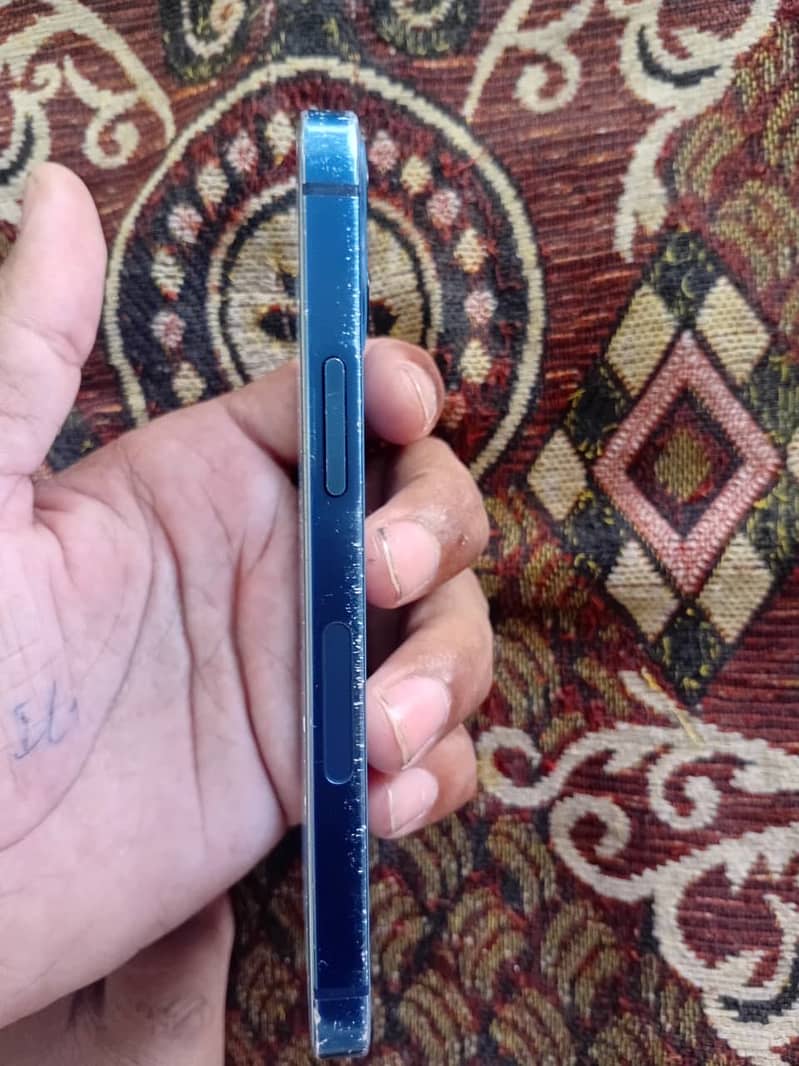 Apple iPhone 12 mini 5