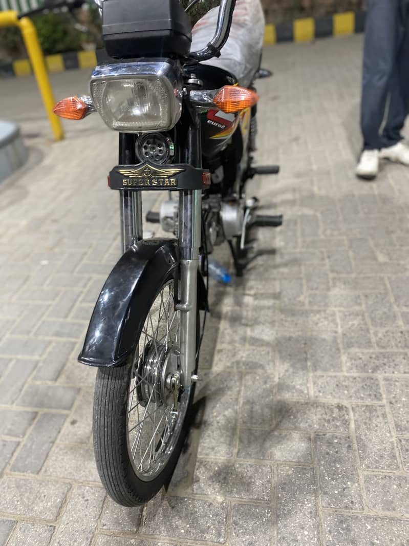 Superstar 2020 Model 4