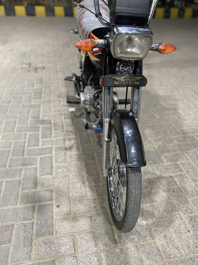 Superstar 2020 Model 10