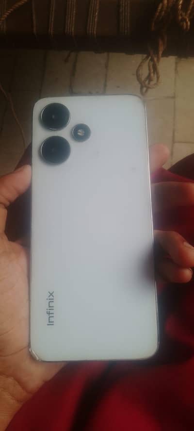 Infinix Hot 30 Play