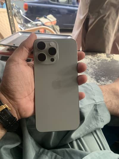 Apple iPhone 15 Pro Max