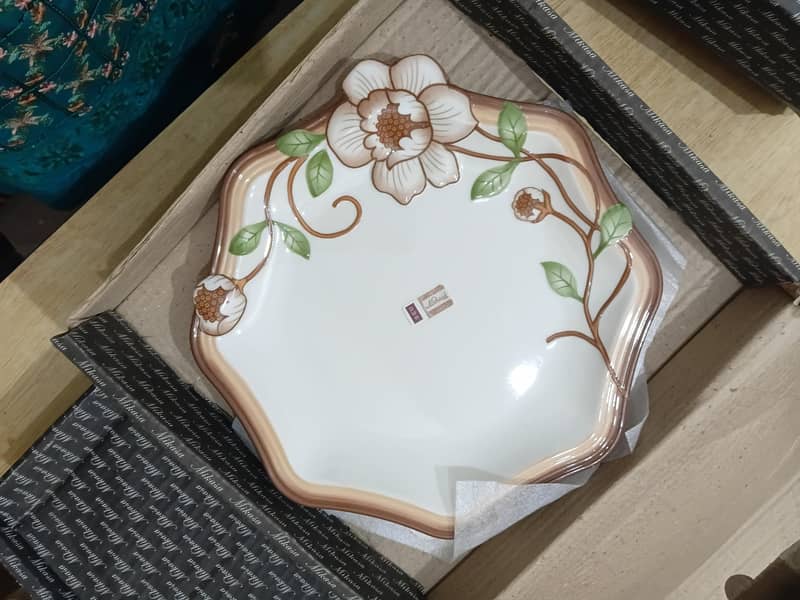 plastic dinner set 0