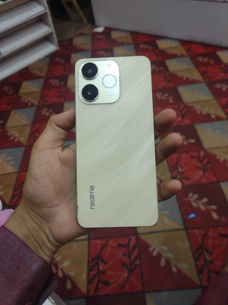 realme note 70 0