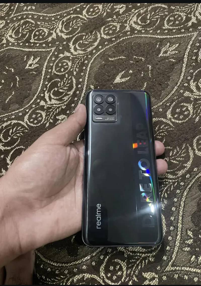 Realme 8 0