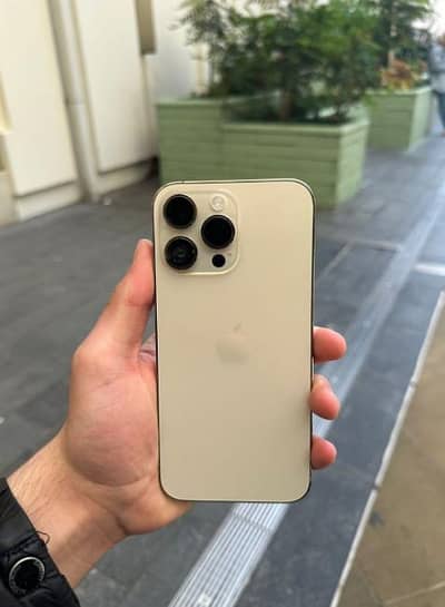 Apple iPhone 14 Pro Max