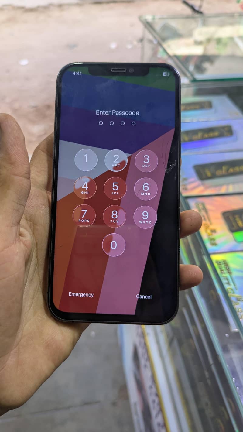 Apple iPhone 12 Pro 1
