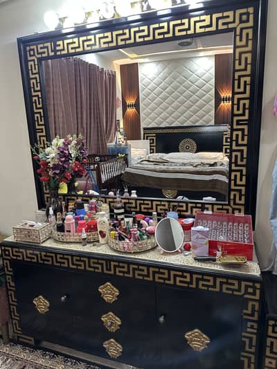 Master bed