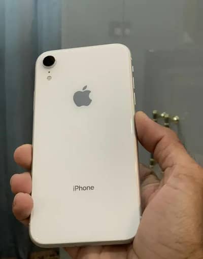 Apple iPhone XR