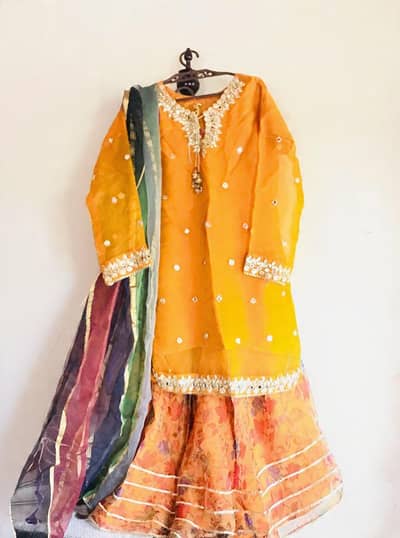 preloved dress only one time used