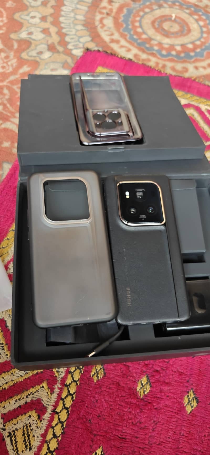 Honor Magic 6 Ultimate 11