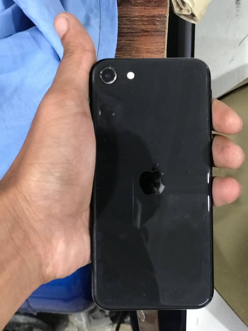 Apple iPhone SE 3