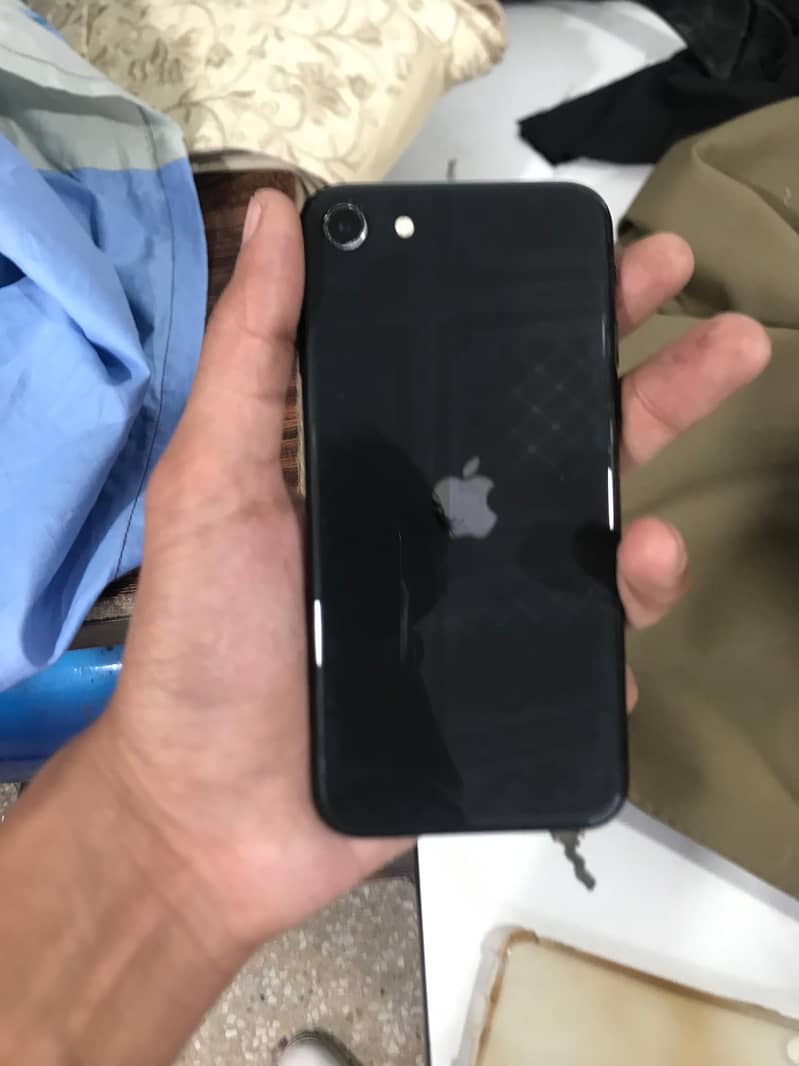 Apple iPhone SE 4