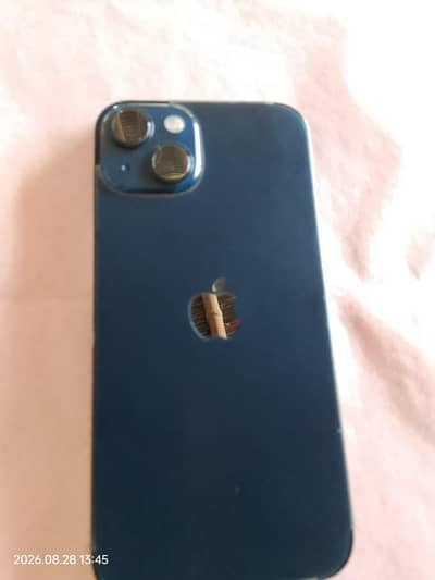 Apple iPhone 13
