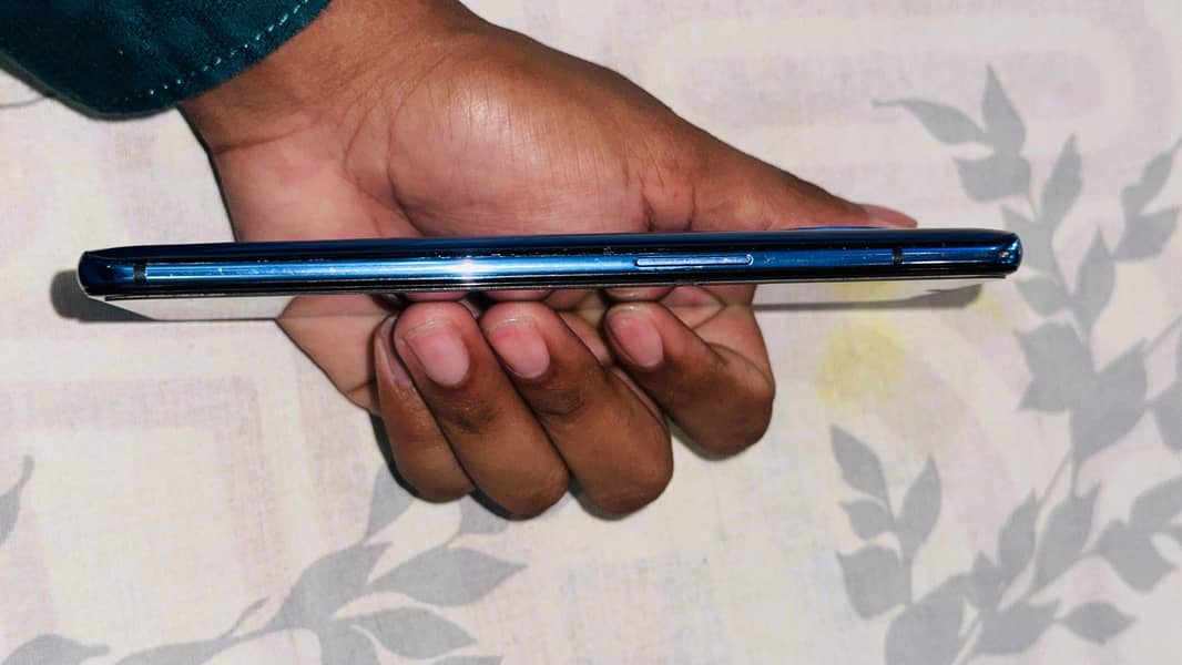 One Plus 7T 2