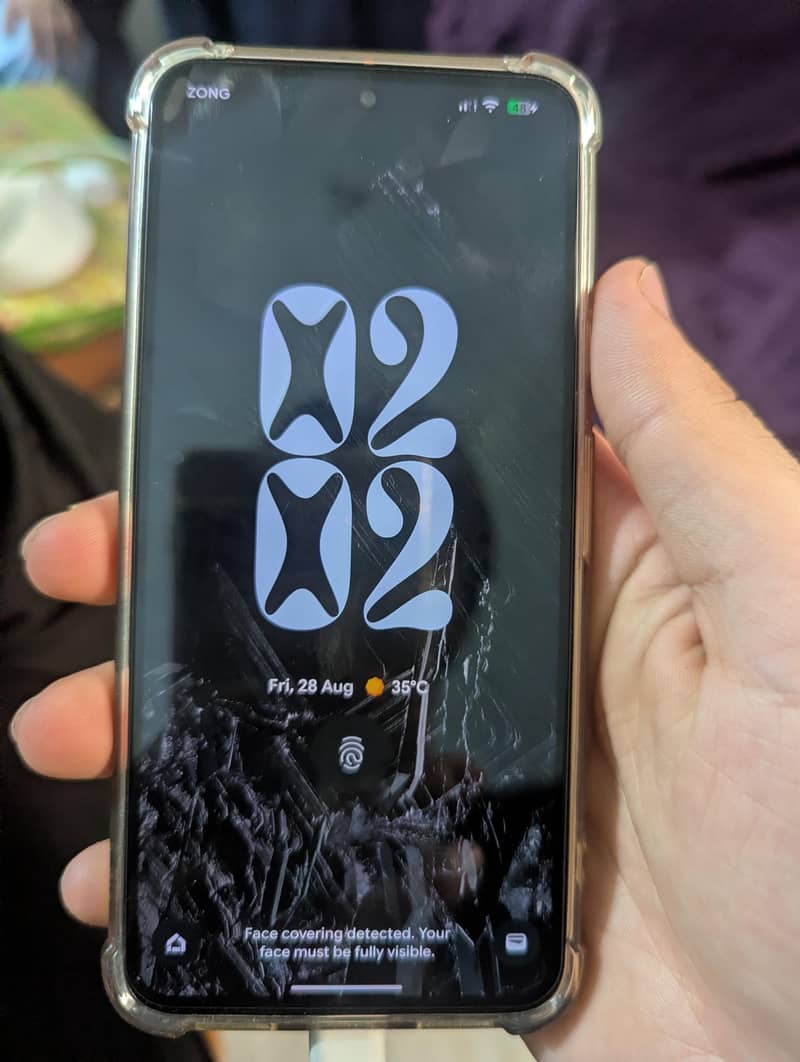 Google Pixel 8 2