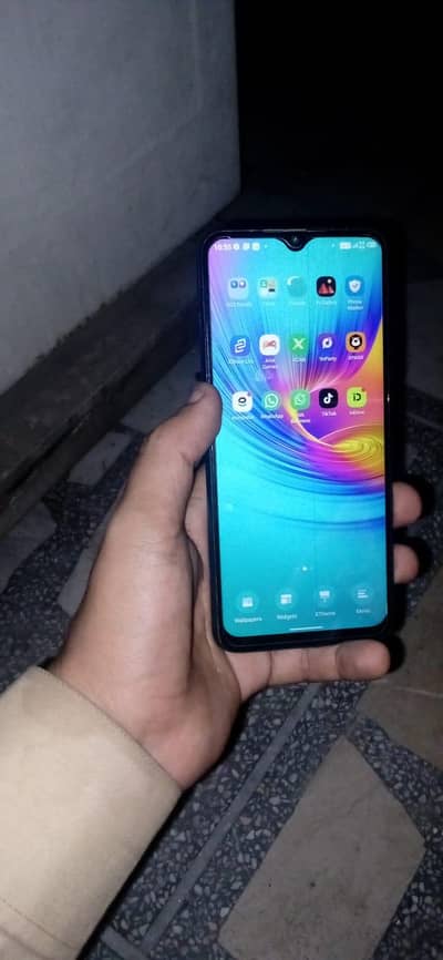 Infinix Hot 9 Play 2 gb ram 32 gb memory condition10by10 h