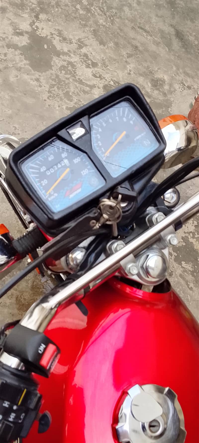 ud125 0