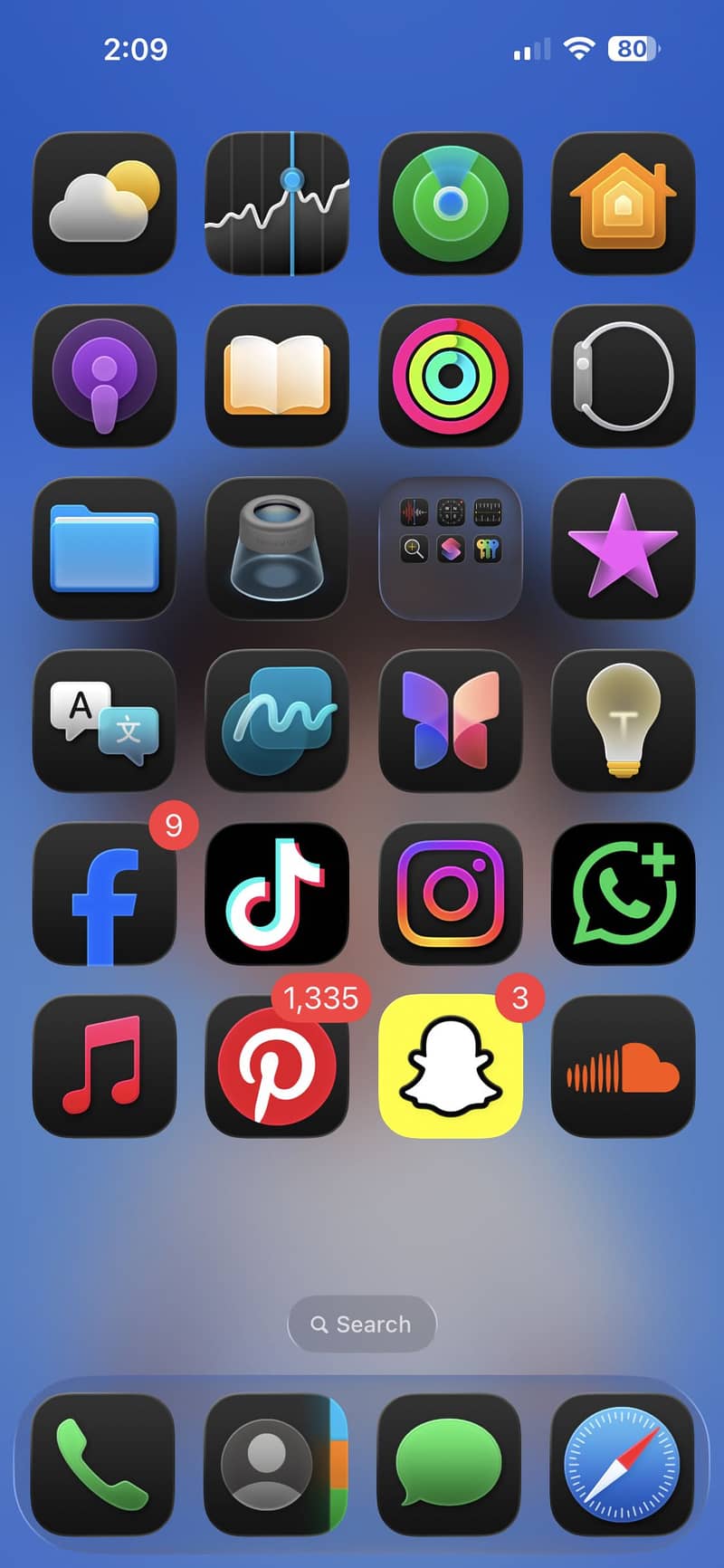 Apple iPhone 15 Pro Max 1